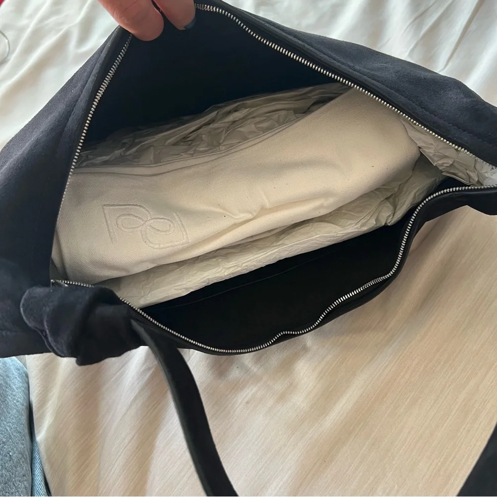 Reformation Rhea Suede Hobo Bag, BRAND NEW - Picture 8 of 11